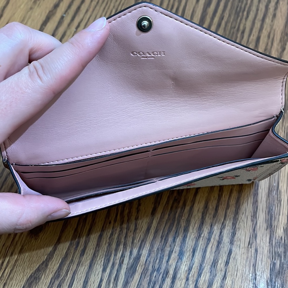 Envelope coach floral wallet - Picture 4 of 5